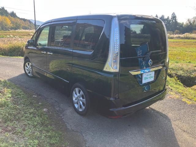 セレナ ハイウェイスター　Ｓ－ハイブリッド　左側電動　ナビ　Ｂカメラ　地デジフルセグ　Ｂｌｕｅｔｏｏｔｈ　ＥＴＣ　８人乗りクルーズコントロール（4枚目）