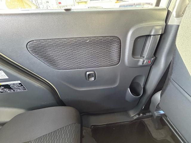 スペーシアカスタム ＴＳ　修復歴なし　プッシュスタート　ＣＶＴ　オートエアコン　ＥＴＣ　社外ナビ　Ｂｌｕｅｔｏｏｔｈ）バックカメラ　フォグライト　オートライト　ターボ　両側パワースライドドア　純正アルミホイール　スペアキー（48枚目）