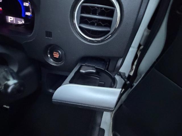 ワゴンＲスティングレー リミテッドＩＩ　プッシュスタート　Ｂｌｕｅｔｏｏｔｈナビ　ＥＴＣ　ドライブレコーダー　インナーブラックヘッドライト　スマートキー　ベンチシート　フルフラットシート　シートヒーター　車内イルミ　フォグランプ（24枚目）