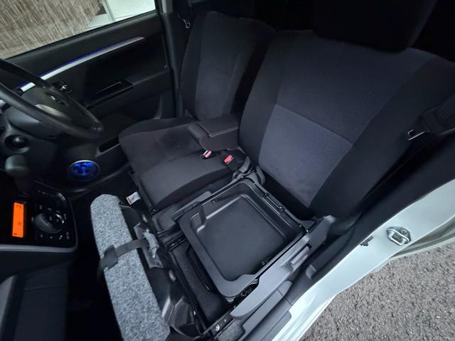 ワゴンＲスティングレー リミテッドＩＩ　プッシュスタート　Ｂｌｕｅｔｏｏｔｈナビ　ＥＴＣ　ドライブレコーダー　インナーブラックヘッドライト　スマートキー　ベンチシート　フルフラットシート　シートヒーター　車内イルミ　フォグランプ（34枚目）