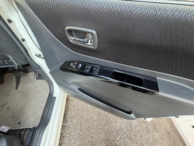 パレットＳＷ ＸＳ　ドライブレコーダー　ＥＴＣ　ＨＤＤナビ　フルセグＴＶ　ＣＤ録音　ＤＶＤ再生　左側パワースライドドア　右側イージークローザードア　ＨＩＤライト　フォグランプ　社外アルミ　スマートキー＆プッシュスタート（19枚目）