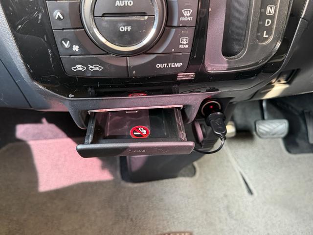 パレットＳＷ ＸＳ　ドライブレコーダー　ＥＴＣ　ＨＤＤナビ　フルセグＴＶ　ＣＤ録音　ＤＶＤ再生　左側パワースライドドア　右側イージークローザードア　ＨＩＤライト　フォグランプ　社外アルミ　スマートキー＆プッシュスタート（37枚目）