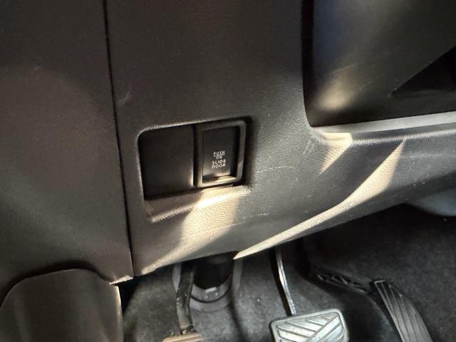 パレットＳＷ ＸＳ　ドライブレコーダー　ＥＴＣ　ＨＤＤナビ　フルセグＴＶ　ＣＤ録音　ＤＶＤ再生　左側パワースライドドア　右側イージークローザードア　ＨＩＤライト　フォグランプ　社外アルミ　スマートキー＆プッシュスタート（38枚目）