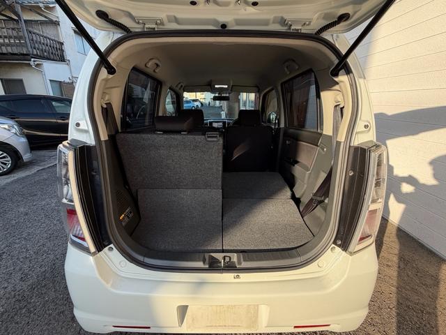 片方だけ、椅子を倒すことができおるので、用途に応じてお使いいただけるので、とっても便利です！！