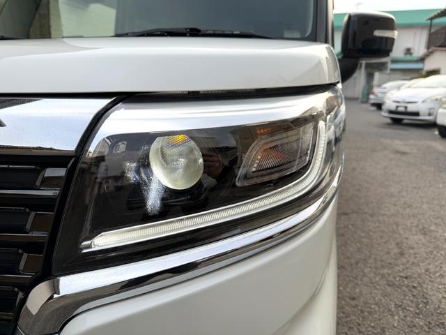 スペーシアカスタム ハイブリッドXS 8インチBluetoothナビ フルセグTV 車高調 社外ホイール 両側パワースライドドアナビ HID ETC、シートヒーター スマートキー 前後ドライブレコーダー デュアルセンサーブレーキサポート(7枚目)