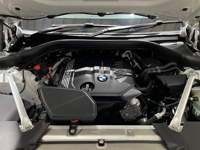 xDrive 20d Mスポーツ 1オーナー・オプション19AW・レーザーライト・ブラックレザー・シートヒーター・ワイヤレスチャージ・電動トランク・パドルシフト・純正ナビ・ライブコックピット・純正ナビ(3枚目)