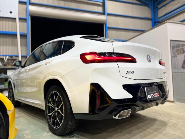 xDrive 20d Mスポーツ 1オーナー・オプション19AW・レーザーライト・ブラックレザー・シートヒーター・ワイヤレスチャージ・電動トランク・パドルシフト・純正ナビ・ライブコックピット・純正ナビ(56枚目)