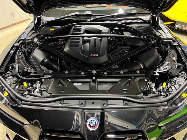 M4カブリオレ コンペティション M xDrive 直6ツインターボ 4WD ワンオーナー 正規ディーラー車 6Podキャリパー(ブレンボOEM)右ハンドル 四本出マフラー 取説保証書有 コーティング済(71枚目)