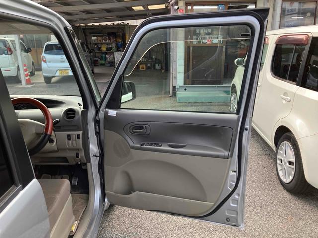 タント Ｘ　電動スライドドア　スマートキー　電動格納ミラー　ベンチシート　ＣＶＴ　盗難防止システム　ＡＢＳ　ＣＤ　衝突安全ボディ　エアコン　パワーステアリング　パワーウィンドウ（11枚目）