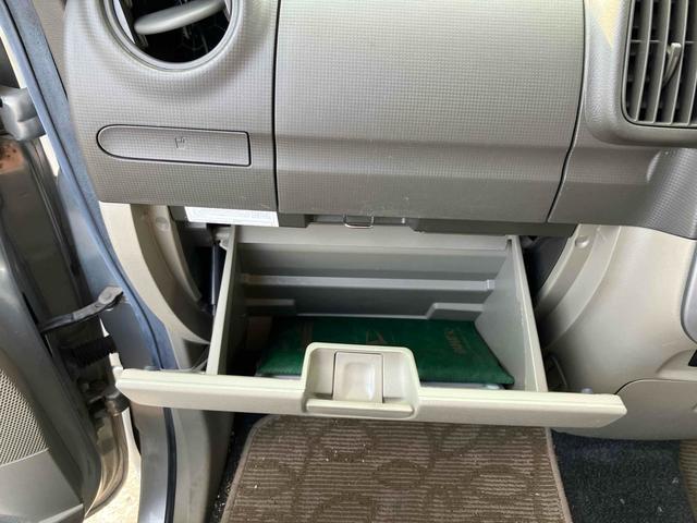 タント Ｘ　電動スライドドア　スマートキー　電動格納ミラー　ベンチシート　ＣＶＴ　盗難防止システム　ＡＢＳ　ＣＤ　衝突安全ボディ　エアコン　パワーステアリング　パワーウィンドウ（31枚目）