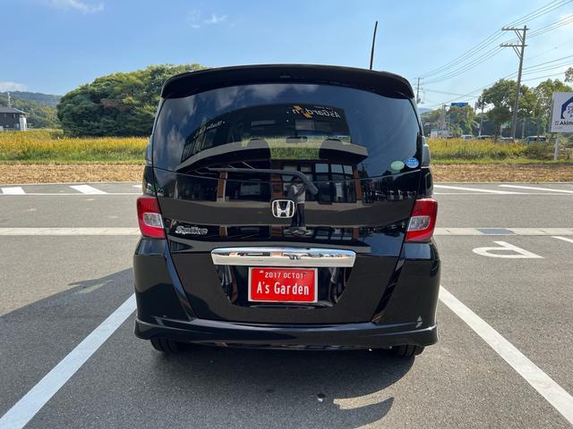 フリードスパイク G エアロ(6枚目)