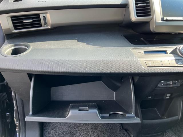 フリードスパイク G エアロ(15枚目)