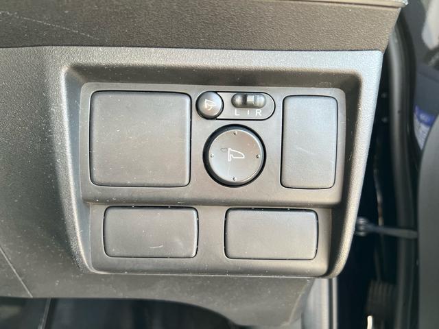 フリードスパイク G エアロ(23枚目)