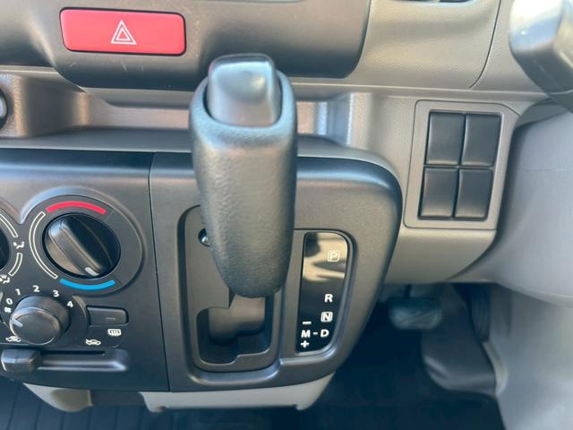 エブリイ ＰＡ　２ＷＤ　ＡＴ　エアコン　パワーステ　ドライブレコーダー　運転席助手席エアバック　ＡＢＳ　ＭＴモード付　純正ラジオ　１２Ｖ電源ソケット　ヘッドライトレベライザー　フロアマット　スペアタイヤ　２ｎｄ発進（25枚目）