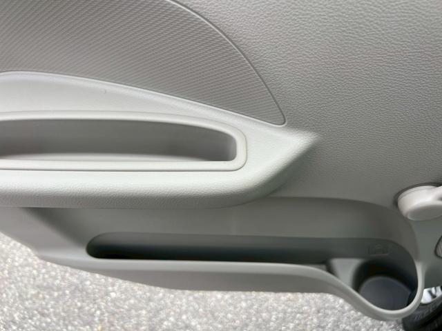 NV100クリッパーバン 2WD AT 運転席エアバック 助手席エアバック ABS 盗難防止装置 エアコン・クーラー パワステ ETC キーレス 両側スライドドア 純正ラジオ 12V電源ソケット ヘッドライトレベライザー(40枚目)