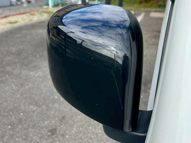 NV100クリッパーバン 2WD AT 運転席エアバック 助手席エアバック ABS 盗難防止装置 エアコン・クーラー パワステ ETC キーレス 両側スライドドア 純正ラジオ 12V電源ソケット ヘッドライトレベライザー(69枚目)