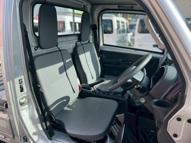 �P�H�s���ӂő���͂̌y�g���b�N���~�������ɁB�S�ԃN���[�j���O�E�_���ςŔ[�Ԍシ���g������S�݌ɂ�����āB�p�r�ɉ����������I�т����܂����B