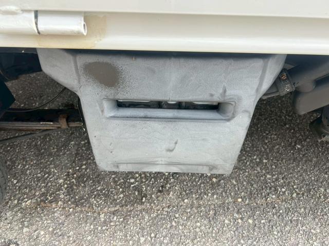 �z���Ƃ�o�������ȂǂŊ���ł���y�o�������T���̕��ցB�`�s�E�i�r�t���E�։��ԂȂǍ������Ԃ��݌ɂ���I�P�H�s�E��S���E���̎s�ő��[�B