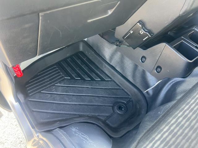 ハイゼットトラック エクストラ　宅配車　配送車　幌付車　アルミパネル　５ＭＴ　アルパインディスプレイオーディオ　Ｂカメラ　衝突軽減　ドラレコ　ＥＴＣ　ＰＷ　スマートキー　ＬＥＤヘッドランプ　４ＷＤ　禁煙車　Ｂｌｕｅｔｏｏｔｈ（35枚目）