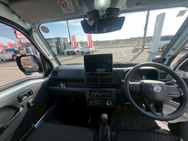 ハイゼットトラック エクストラ　宅配車　配送車　幌付車　アルミパネル　５ＭＴ　アルパインディスプレイオーディオ　Ｂカメラ　衝突軽減　ドラレコ　ＥＴＣ　ＰＷ　スマートキー　ＬＥＤヘッドランプ　４ＷＤ　禁煙車　Ｂｌｕｅｔｏｏｔｈ（40枚目）