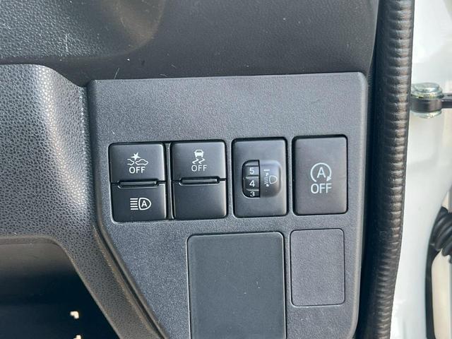 ハイゼットカーゴ 　ＥＴＣ・パワーウインドウ・キーレス・４ＷＤ・運転席エアバック・助手席エアバック・アイドリングストップ・ＡＢＳ・衝突軽減ブレーキ・横滑り防止装置・オートマチックハイビーム・エアコン・クーラー・パワステ・（8枚目）