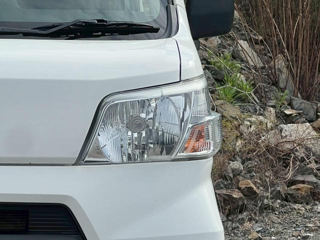 ハイゼットカーゴ 　ＥＴＣ・パワーウインドウ・キーレス・４ＷＤ・運転席エアバック・助手席エアバック・アイドリングストップ・ＡＢＳ・衝突軽減ブレーキ・横滑り防止装置・オートマチックハイビーム・エアコン・クーラー・パワステ・（35枚目）