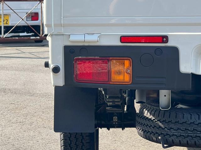 ハイゼットトラック スタンダード アイドリングストップ・運転席・助手席エアバック・ABS・横滑り防止・障害物センサー・エアコン・クーラー・パワステ・禁煙車・純正ラジオ・12V電源ソケット・ヘッドライトレベライザー・スペアタイヤ(40枚目)