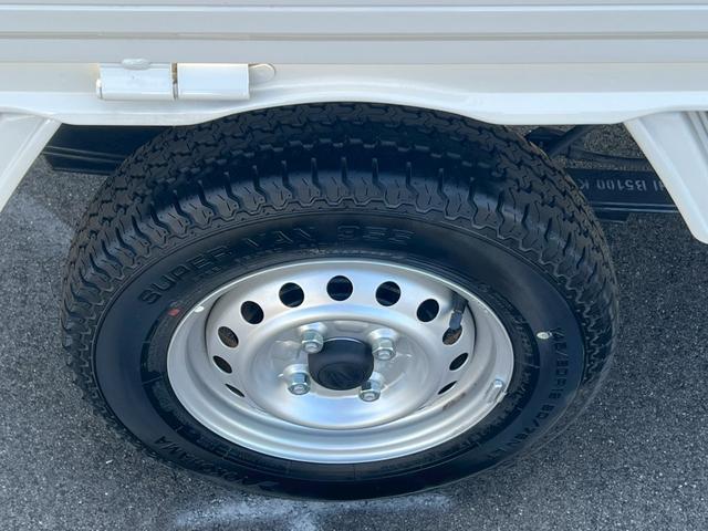 ハイゼットトラック スタンダード アイドリングストップ・運転席・助手席エアバック・ABS・横滑り防止・障害物センサー・エアコン・クーラー・パワステ・禁煙車・純正ラジオ・12V電源ソケット・ヘッドライトレベライザー・スペアタイヤ(64枚目)