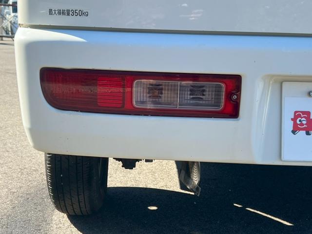 ハイゼットカーゴ スペシャル　運転席エアバック・助手席エアバック・エアコン・クーラー・パワステ・ＥＴＣ・両側スライドドア・純正ラジオ・シガーライター・ヘッドライトレペライザー・フロアマット・ドアバイザー・スペアタイヤ・取扱証明書（50枚目）