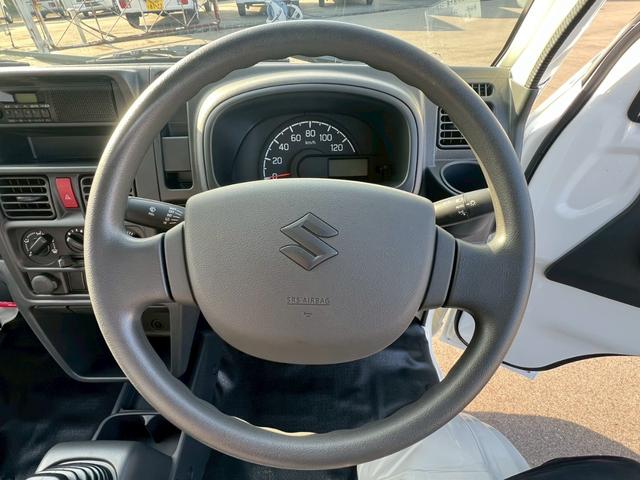 キャリイトラック KCエアコン・パワステ農繁仕様 運転席エアバック・助手席エアバック・ABS・横滑り防止装置・エアコン・クーラー・パワステ・パワーウィンドウ・キーレス・4WD・禁煙車・アオリプロテクター・トリイプロテクター・荷台ランプ・純正ラジオ(15枚目)