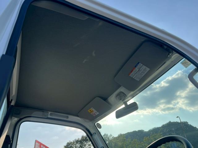 キャリイトラック KCエアコン・パワステ農繁仕様 運転席エアバック・助手席エアバック・ABS・横滑り防止装置・エアコン・クーラー・パワステ・パワーウィンドウ・キーレス・4WD・禁煙車・アオリプロテクター・トリイプロテクター・荷台ランプ・純正ラジオ(23枚目)