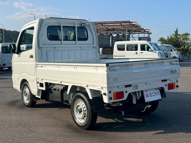 キャリイトラック KCエアコン・パワステ農繁仕様 運転席エアバック・助手席エアバック・ABS・横滑り防止装置・エアコン・クーラー・パワステ・パワーウィンドウ・キーレス・4WD・禁煙車・アオリプロテクター・トリイプロテクター・荷台ランプ・純正ラジオ(43枚目)