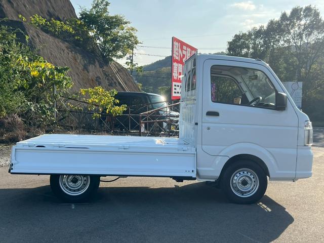 キャリイトラック KCエアコン・パワステ農繁仕様 運転席エアバック・助手席エアバック・ABS・横滑り防止装置・エアコン・クーラー・パワステ・パワーウィンドウ・キーレス・4WD・禁煙車・アオリプロテクター・トリイプロテクター・荷台ランプ・純正ラジオ(62枚目)