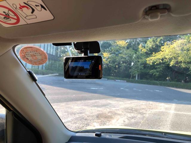 スイフトスポーツ ベースグレード　６速　グレッディ　エアインクスキット　外品ラジエター　１７インチホイールエンケイＰＦ０１　ドライブレコーダー　ＥＴＣ　ナビ　ＴＶ　　衝突被害軽減システムＬＥＤヘッドランプ　スマートキー　シートヒーター（5枚目）