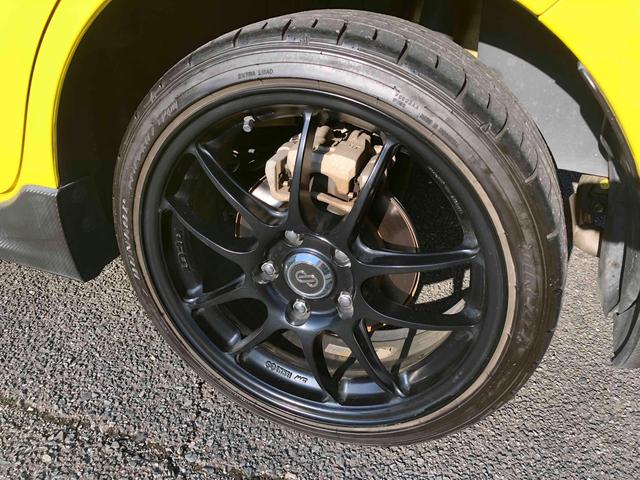 スイフトスポーツ ベースグレード　６速　グレッディ　エアインクスキット　外品ラジエター　１７インチホイールエンケイＰＦ０１　ドライブレコーダー　ＥＴＣ　ナビ　ＴＶ　　衝突被害軽減システムＬＥＤヘッドランプ　スマートキー　シートヒーター（32枚目）