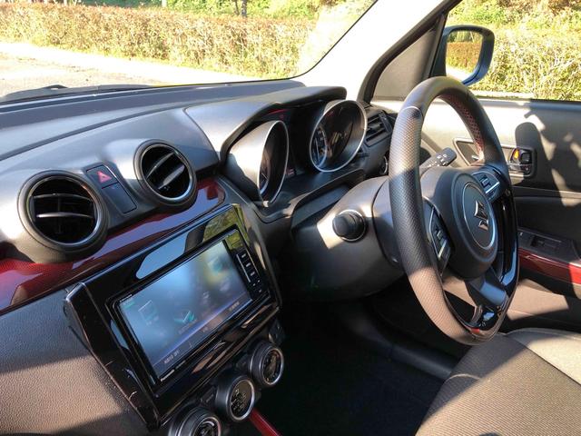 スイフトスポーツ ベースグレード　６速　グレッディ　エアインクスキット　外品ラジエター　１７インチホイールエンケイＰＦ０１　ドライブレコーダー　ＥＴＣ　ナビ　ＴＶ　　衝突被害軽減システムＬＥＤヘッドランプ　スマートキー　シートヒーター（61枚目）