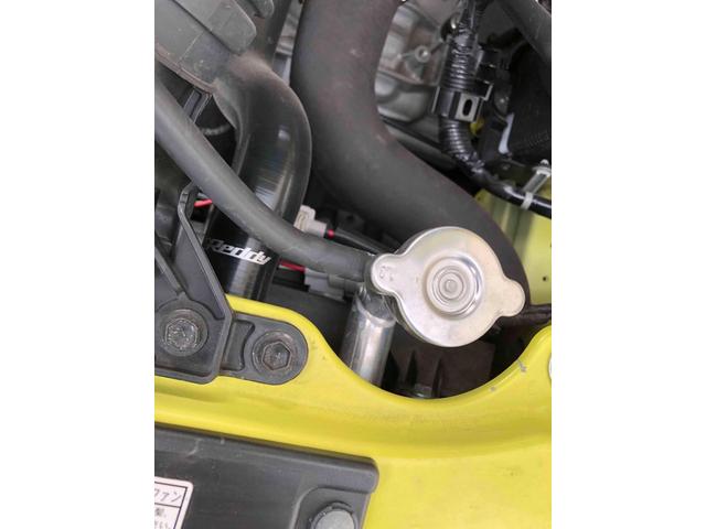 スイフトスポーツ ベースグレード　６速　グレッディ　エアインクスキット　外品ラジエター　１７インチホイールエンケイＰＦ０１　ドライブレコーダー　ＥＴＣ　ナビ　ＴＶ　　衝突被害軽減システムＬＥＤヘッドランプ　スマートキー　シートヒーター（62枚目）