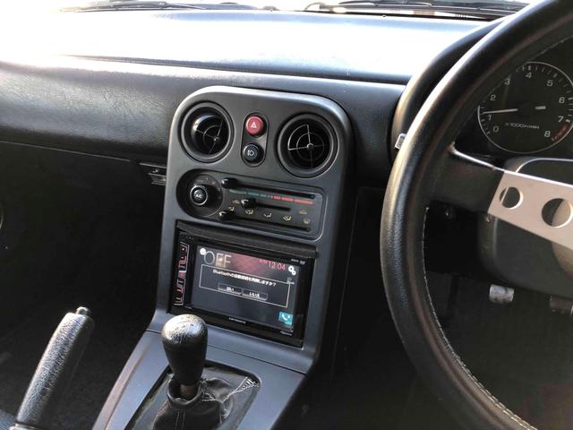 ユーノスロードスター Ｓスペシャル　５ＭＴ　テイン車高調　ハードトップ　モモステアリング　１５インチアルミホイール　オーバーフェンダー　ＣＤ　Ｂｌｕｅｔｏｏｔｈ　替つや消しブラック塗装　エアコン（7枚目）