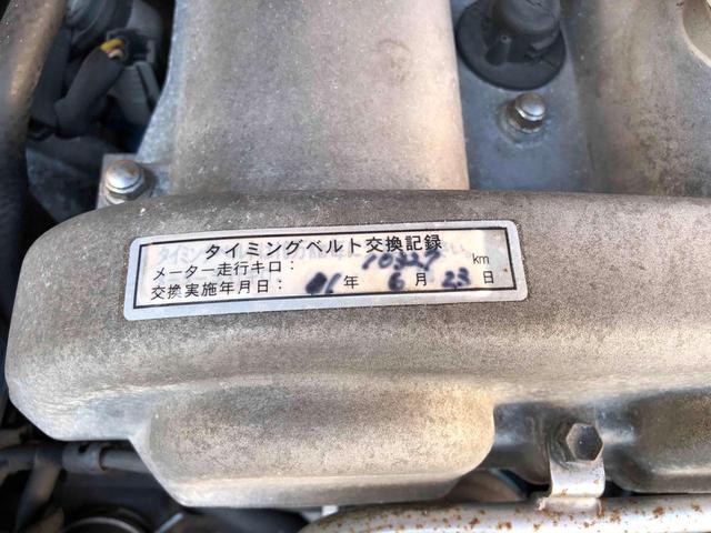 ユーノスロードスター Ｓスペシャル　５ＭＴ　テイン車高調　ハードトップ　モモステアリング　１５インチアルミホイール　オーバーフェンダー　ＣＤ　Ｂｌｕｅｔｏｏｔｈ　替つや消しブラック塗装　エアコン（27枚目）