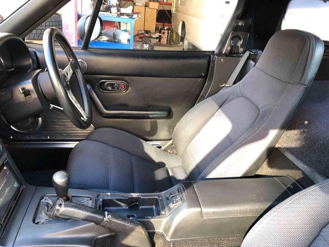 ユーノスロードスター Ｓスペシャル　５ＭＴ　テイン車高調　ハードトップ　モモステアリング　１５インチアルミホイール　オーバーフェンダー　ＣＤ　Ｂｌｕｅｔｏｏｔｈ　替つや消しブラック塗装　エアコン（38枚目）