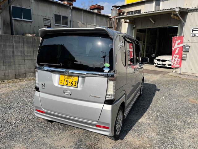 N-BOXカスタム G・Lパッケージ ETC 両側スライド・片側電動 ナビ TV HID スマートキー アイドリングストップ 電動格納ミラー ベンチシート CVT 盗難防止システム ABS ESC CD DVD再生 アルミホイール(8枚目)