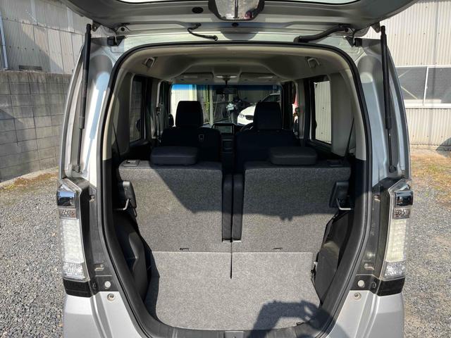 N-BOXカスタム G・Lパッケージ ETC 両側スライド・片側電動 ナビ TV HID スマートキー アイドリングストップ 電動格納ミラー ベンチシート CVT 盗難防止システム ABS ESC CD DVD再生 アルミホイール(34枚目)