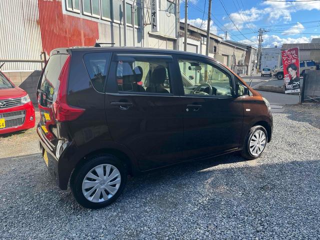 デイズ Ｊ　ＥＴＣ　衝突被害軽減システム　キーレスエントリー　電動格納ミラー　ベンチシート　ＣＶＴ　ＡＢＳ　ＥＳＣ　衝突安全ボディ　エアコン　パワーステアリング　パワーウィンドウ（6枚目）