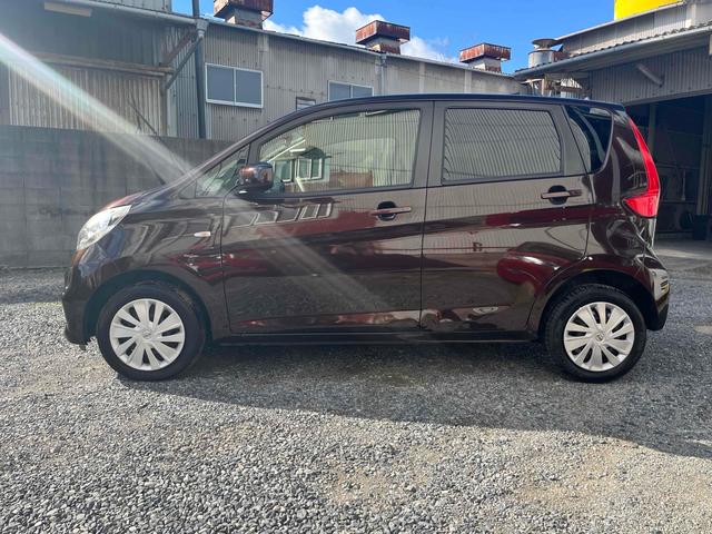 デイズ Ｊ　ＥＴＣ　衝突被害軽減システム　キーレスエントリー　電動格納ミラー　ベンチシート　ＣＶＴ　ＡＢＳ　ＥＳＣ　衝突安全ボディ　エアコン　パワーステアリング　パワーウィンドウ（14枚目）