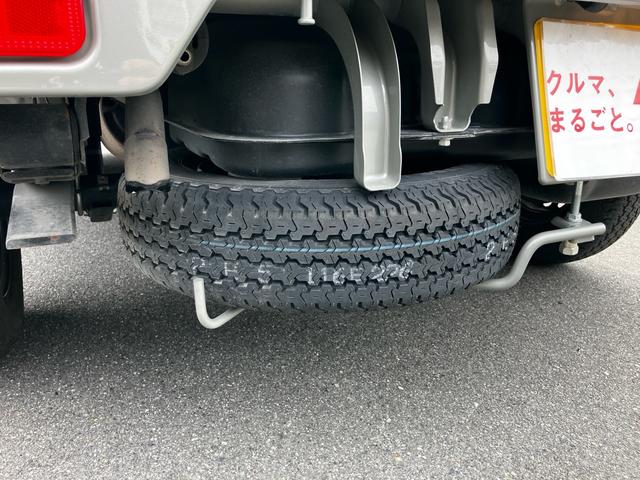 スーパーキャリイ Ｘリミテッド　４ＷＤ　ワンオーナー　禁煙車　衝突被害軽減システム　レーンアシスト　ＥＴＣ　ディスプレイオーディオ　Ｂｌｕｅｔｏｏｔｈ　ＨＤＭＩ　ＵＳＢ　ＬＥＤヘッドライト　キーレスエントリー　バックソナー（39枚目）