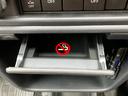 Ｘリミテッド　４ＷＤ　ワンオーナー　禁煙車　衝突被害軽減システム　レーンアシスト　ＥＴＣ　ディスプレイオーディオ　Ｂｌｕｅｔｏｏｔｈ　ＨＤＭＩ　ＵＳＢ　ＬＥＤヘッドライト　キーレスエントリー　バックソナー（17枚目）