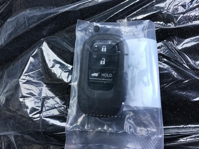 ヴェゼル e:HEV Z バックカメラ クリアランスソナー オートクルーズコントロール レーンアシスト 衝突被害軽減システム オートライト LEDヘッドランプ 電動リアゲート アルミホイール スマートキー 電動格納ミラー(28枚目)