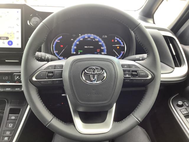 ヴォクシー ハイブリッドS-Z バックカメラ ナビ オートクルーズコントロール レーンアシスト 衝突被害軽減システム 両側電動スライドドア オートマチックハイビーム LEDヘッドランプ スマートキー 電動格納ミラー シートヒーター(6枚目)