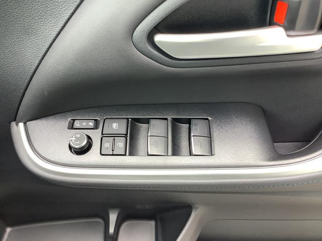 ヴォクシー ハイブリッドS-Z バックカメラ ナビ オートクルーズコントロール レーンアシスト 衝突被害軽減システム 両側電動スライドドア オートマチックハイビーム LEDヘッドランプ スマートキー 電動格納ミラー シートヒーター(15枚目)