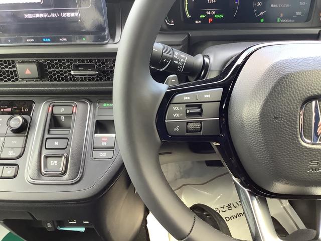 ステップワゴン e:HEVスパーダ 全周囲カメラ クリアランスソナー オートクルーズコントロール レーンアシスト パークアシスト 衝突被害軽減システム 両側電動スライドドア オートライト LEDヘッドランプ 電動リアゲート スマートキー(6枚目)